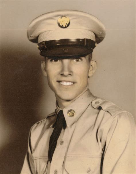 Howard R. Mooney | Curry Funeral HomeCurry Funeral Home