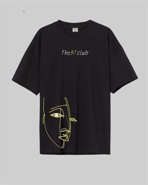 Kaleshi Aurat - Oversized T-shirt – TheBTclub