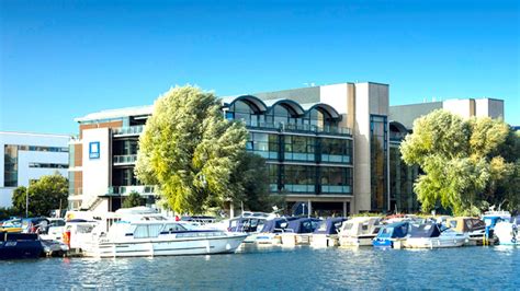 Graphic Design Degrees & Courses in East Midlands | Uni Compare