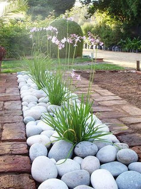 white rock garden ideas - Blair Thornhill