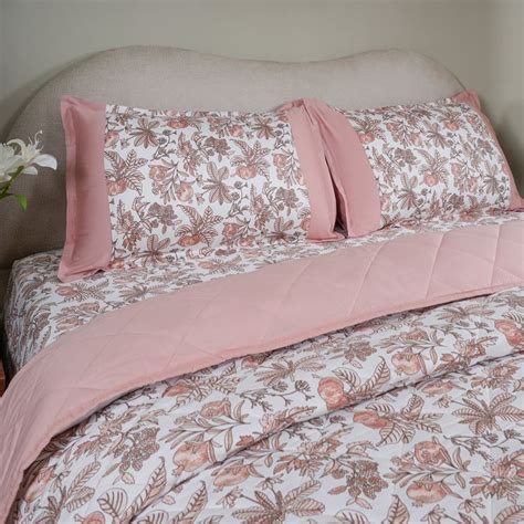 Buy MASPAR Sensory Bloom Cotton Floral Print Double Quilt from Maspar ...