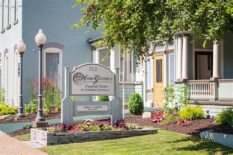 Gordon B. Garrett Funeral Home | Titusville