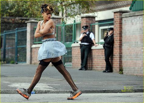 Rihanna: 'We Found Love' in Belfast! - Rihanna Photo (25637382) - Fanpop