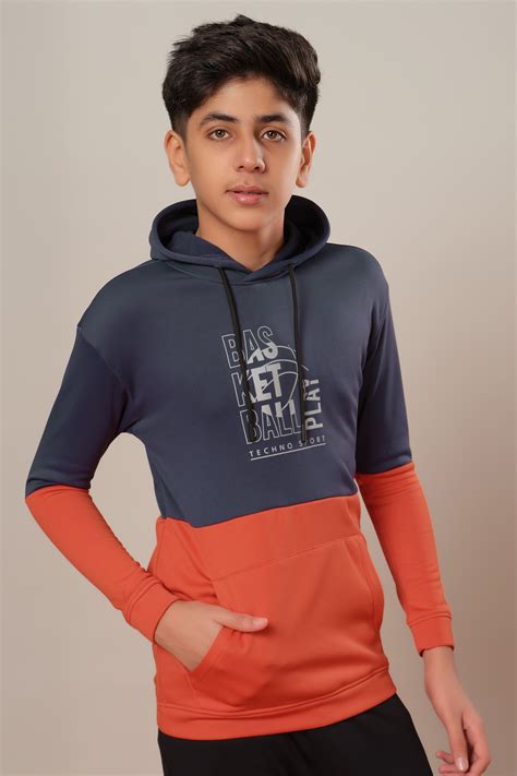 Boys Slim Fit Hooded Sweatshirt with Techno Warm+