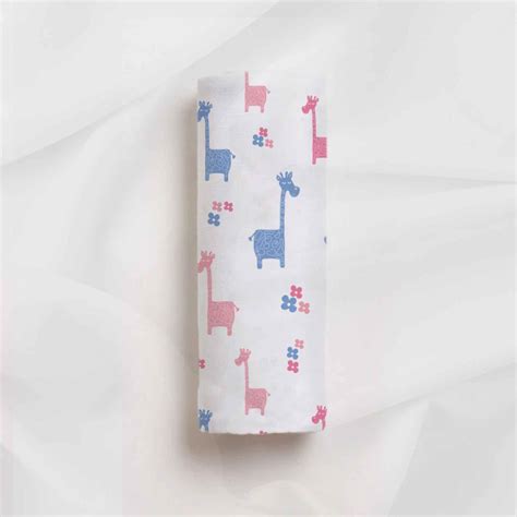 Buy Lanky Giraffe Organic Baby Swaddle Online | Tiny Lane