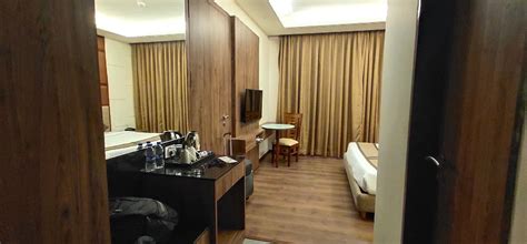 THE MONARCH AT MIDC RABALE (Navi Mumbai) - Hotel Reviews, Photos, Rate ...