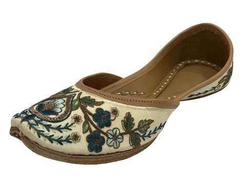Step n Style Jutti for Women's Ethnic Traditional Mojari Wedding Shoes ...