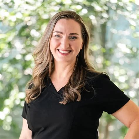 Dr. Sandra Holloway, MD, Gastroenterology | Bend, OR | WebMD