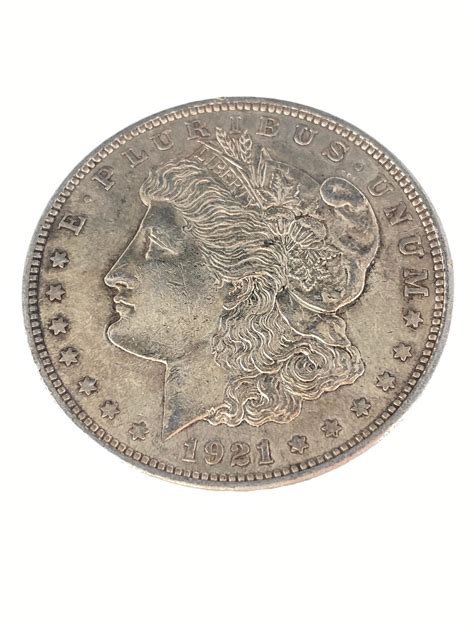 Lot - 1921 Morgan Silver Dollar