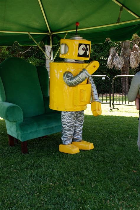 Yo Gabba Gabba Plex Costume