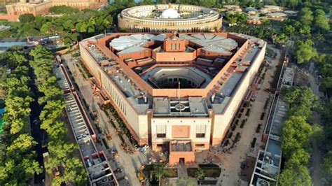 New Delhi: Parliament Winter Session Begins Today; Finance Minister ...