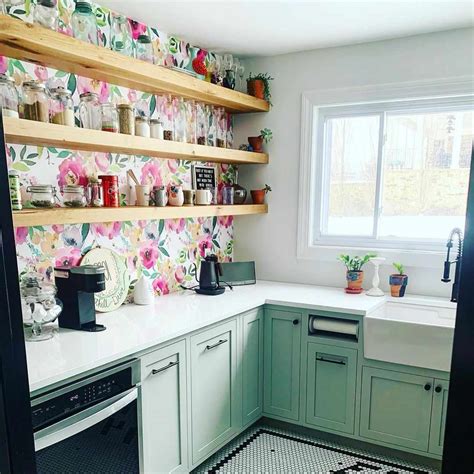 20 Stunning Kitchen Accent Wall Ideas to Bring Life to Your Kitchen