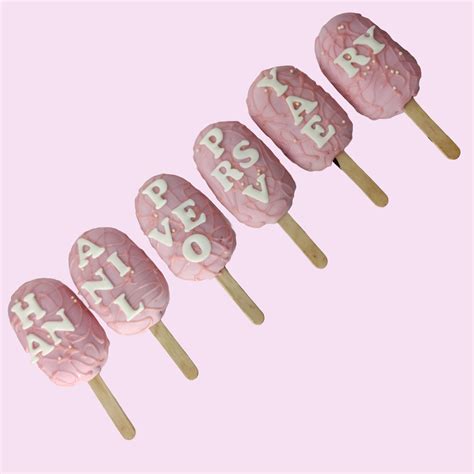 Anniversary Love Cakesicles – Crave by Leena