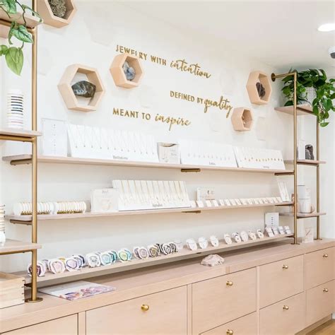 Gorjana Jewelry Reviews: Are Their Pieces Worth It? | ClothedUp