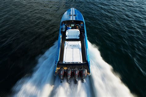 Mercury Racing V8 500R, il fuoribordo di serie portato all'estremo