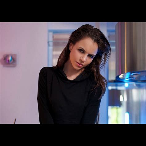 Sirena Milano: A Complete Bio, Career Highlights and Personal Life