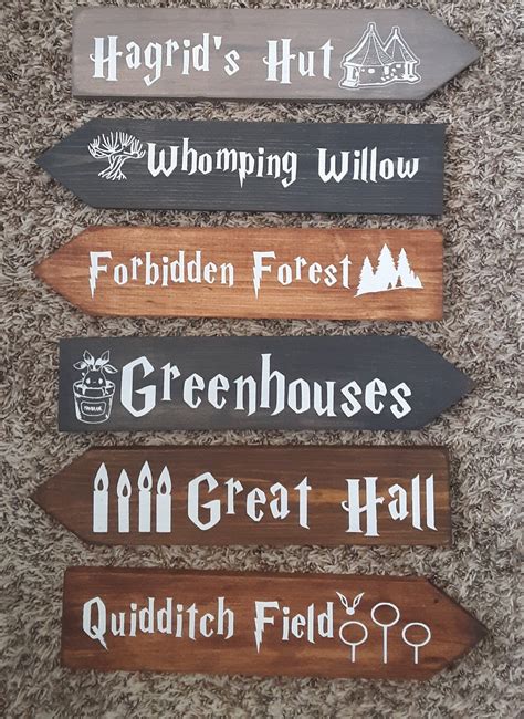 Harry potter fictional place signs wooden arrows to hogwarts azkaban ...