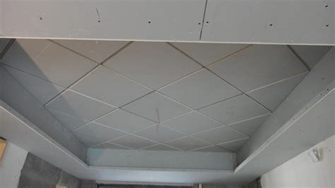 枣庄高晶板600x600石膏天花板耐高温硅钙高晶板，厚15厘米，医院-阿里巴巴