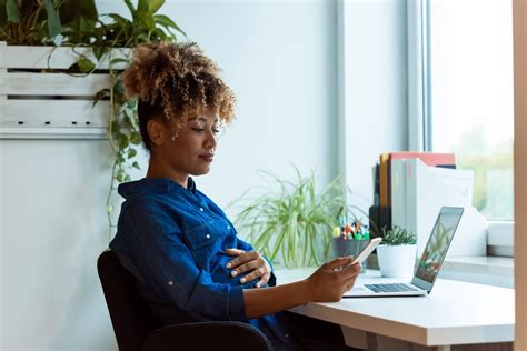 Pregnancy and eyesight— Everything you need to know about blurred vision during pregnancy - Milk ...