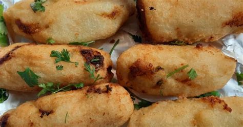 Suji roll Recipe by Reema Lalit Bajaj - Cookpad