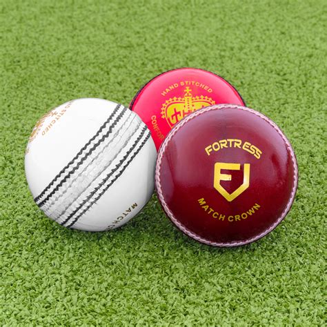 Cricket Ball Weights, Sizes, Materials & Types | Net World Sports