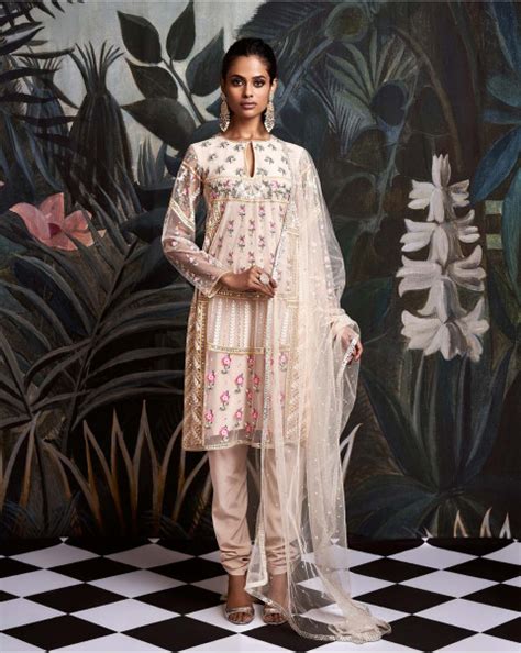 Buy Vienna Ivory Kurta With Churidar and Dupatta - Falguni Shane Peacock