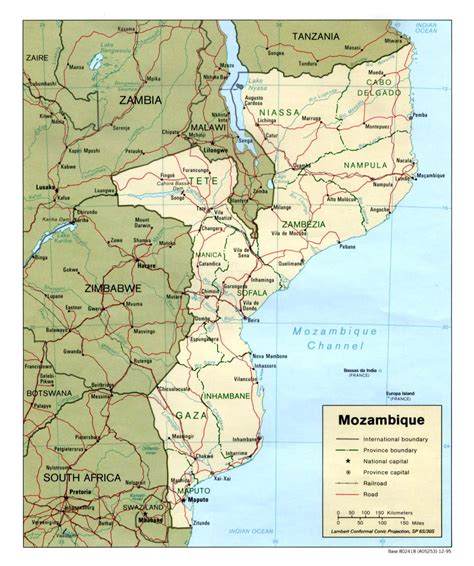 Detailed political and administrative map of Mozambique with roads ...