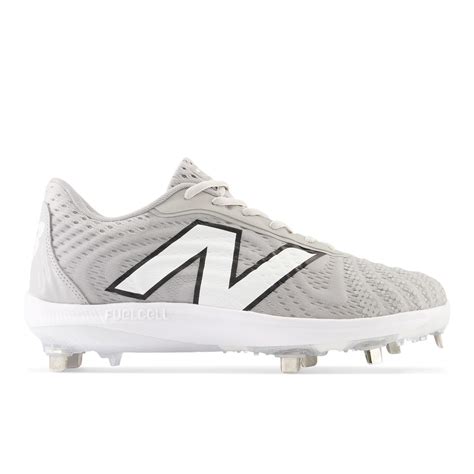L4040 v7 Metal Baseball Cleats - Baseball Town