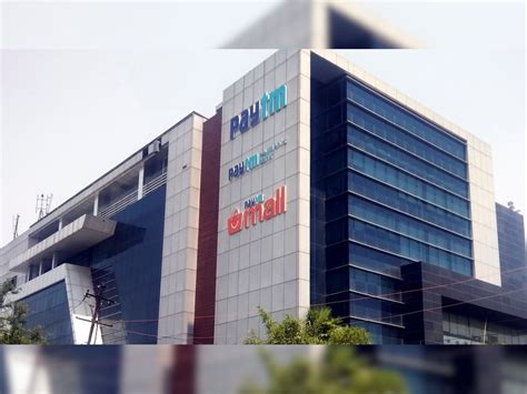 Paytm takes on Google, launches Android Mini App Store