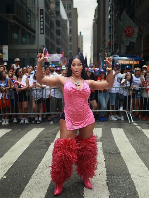 Zeus Network's Official Joseline's Cabaret Page ...