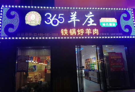 哈尔滨的哥最爱的快餐盒饭，10元畅吃30个菜，老板一份只挣几毛钱