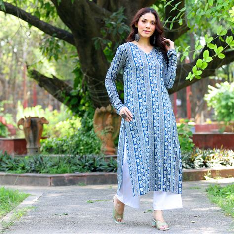Ditya Straight Rayon Kurta – Kameez.co