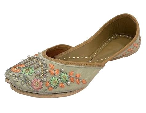 Step n Style Punjabi Juti Traditional Mojari for Women Bridal Shoes ...