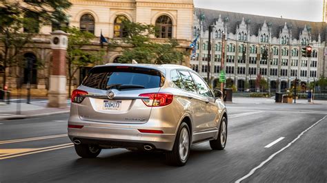2017 Buick Envision preview