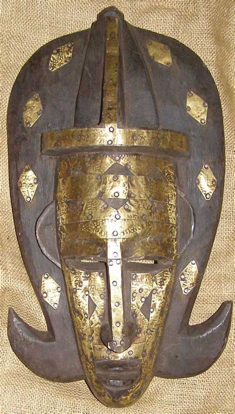 Bambara People: Mali’s Agricultural Powerhouse and Their Mask Traditions