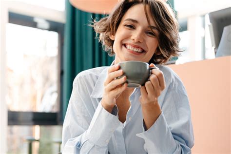 The Unexpected Way Good Oral Hygiene Impacts Your Gut Health, According to Doctors Background Aesthe