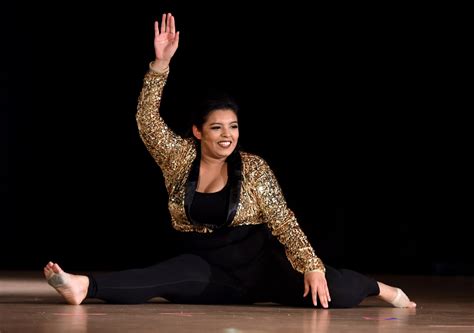 UCI javelin thrower Raena Ramirez crowned 2018’s Miss Tustin – Orange County Register