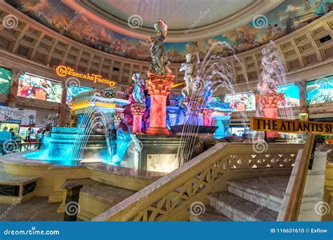 Las Vegas, US - April 28, 2018: the Interior Foutain of Atlantis ...