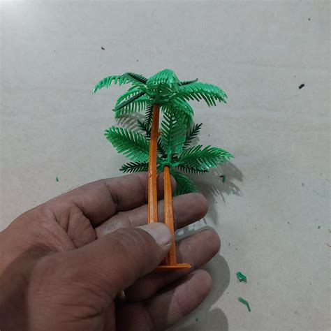 Plastic trees-1 piece – KnowHowArtCraft