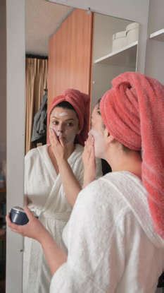 8 simple DIY face scrubs for clear skin