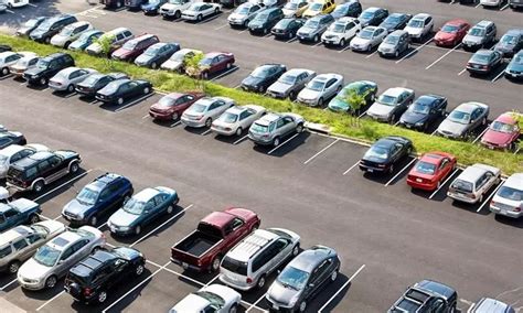 LaGuardia Airport Parking Deals (LGA) | Up to 70% Off