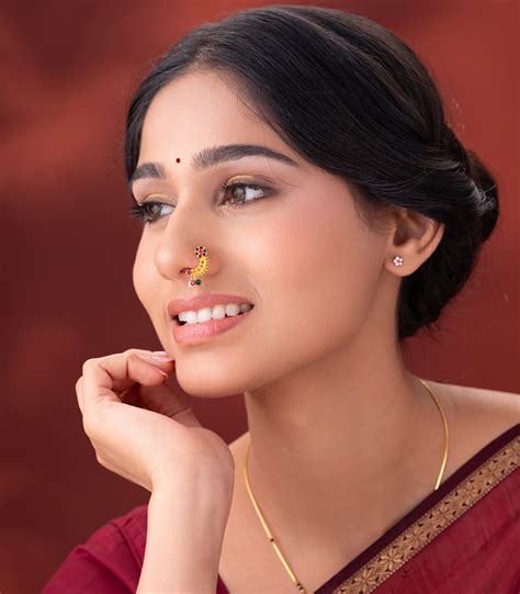 Buy Gold Nath for Women at best prices – P. N. Gadgil & Sons Ltd