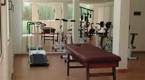 STAD MIRAMAR HABANA (Havana) - Specialty Inn Reviews & Photos - Tripadvisor