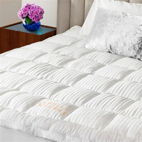 Buy Cooling Mattress Topper Full Size - Ultra Soft and Thick Mattress ...