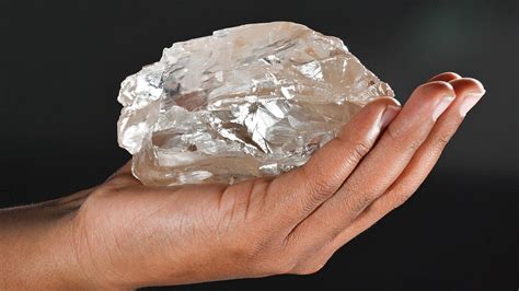 2,492-Carat Diamond Recovered From Botswana Diamond Mine | National Jeweler