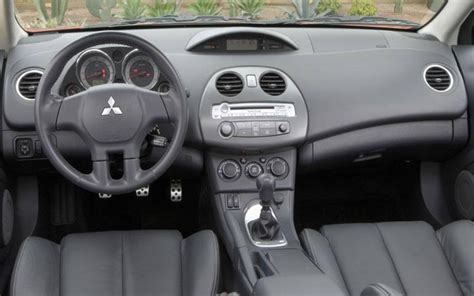 Mitsubishi Eclipse 2006 Interior