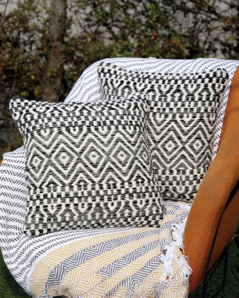 Buy Cushion Cover Online | Stylish Cushion Cover | Grhamoy