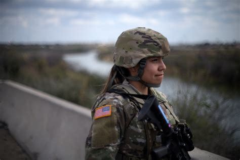 Texas National Guard Operation Lone Star Helps Secure Border > National ...