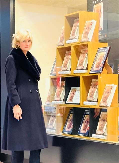 This Princess Diana Doppelgänger Is Now on OnlyFans | eBaum's World