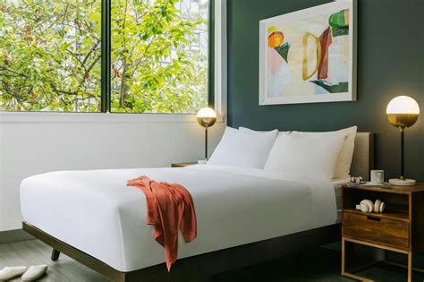 SONDER BY MARRIOTT BONVOY REVIVAL APARTMENTS ENGLISH BAY VANCOUVER